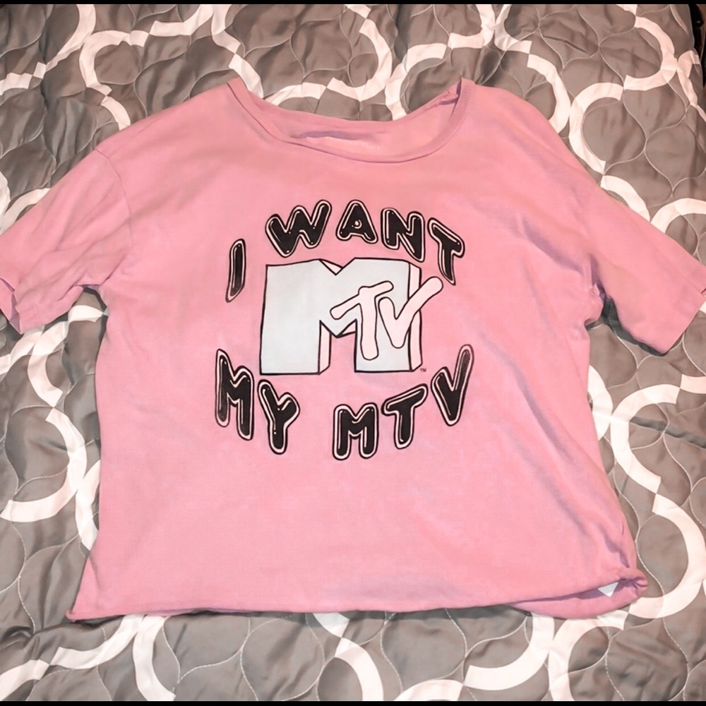 cute AE shirt!